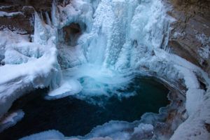 バンフ｜冬のジョンストンキャニオン